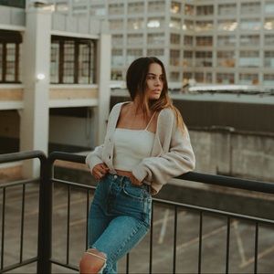 Meet your Posher, Lauren